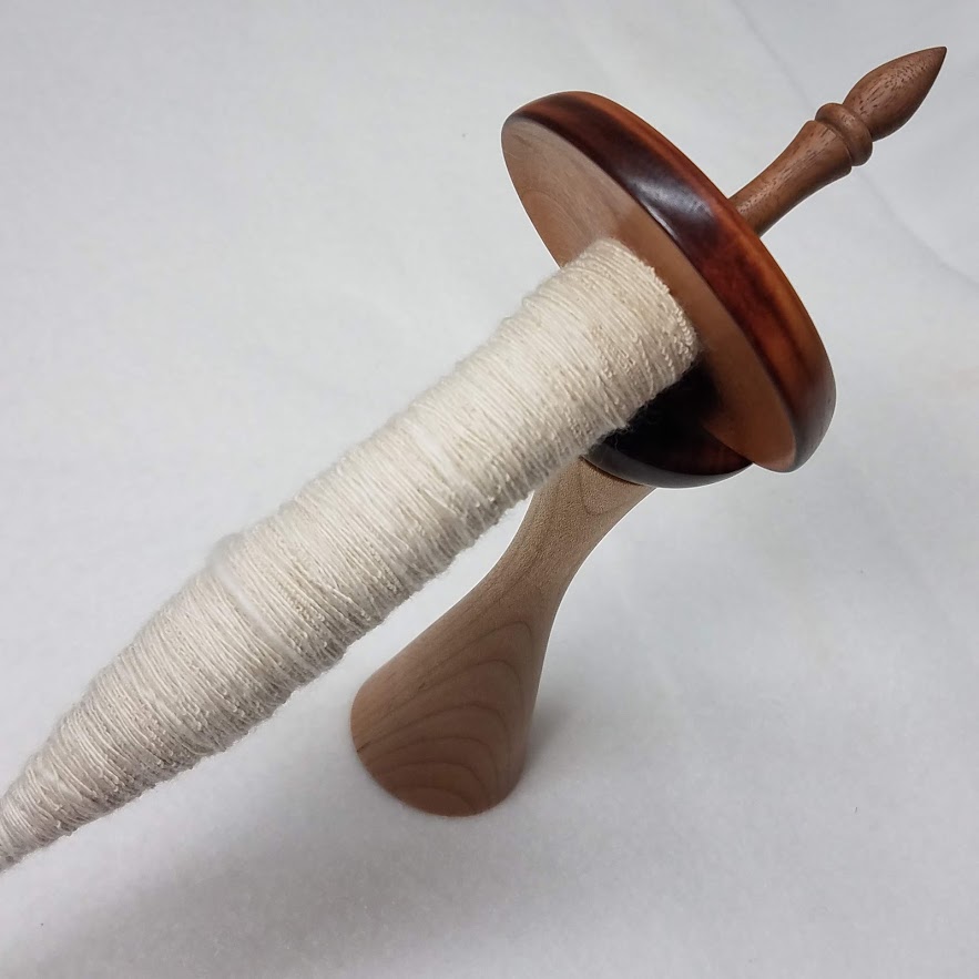 Tour de Fleece 2019 - Day 14, more merino on my pu yok spindle