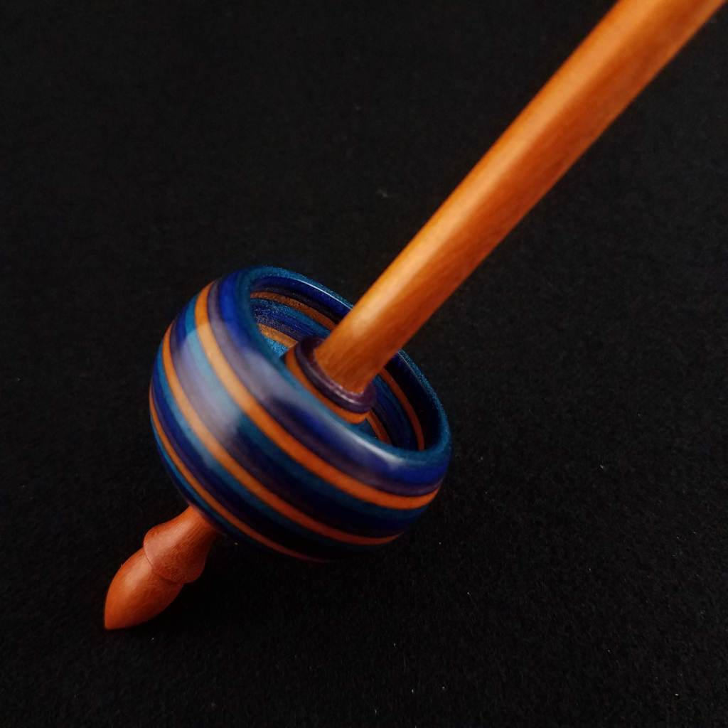 Support Spindle Fashion Show Model 3: A Spanish Peacock Ninja