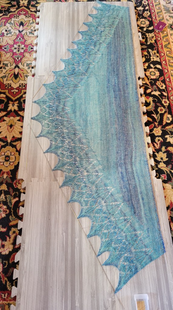 Blocking - the last step to finishing my lace shawl