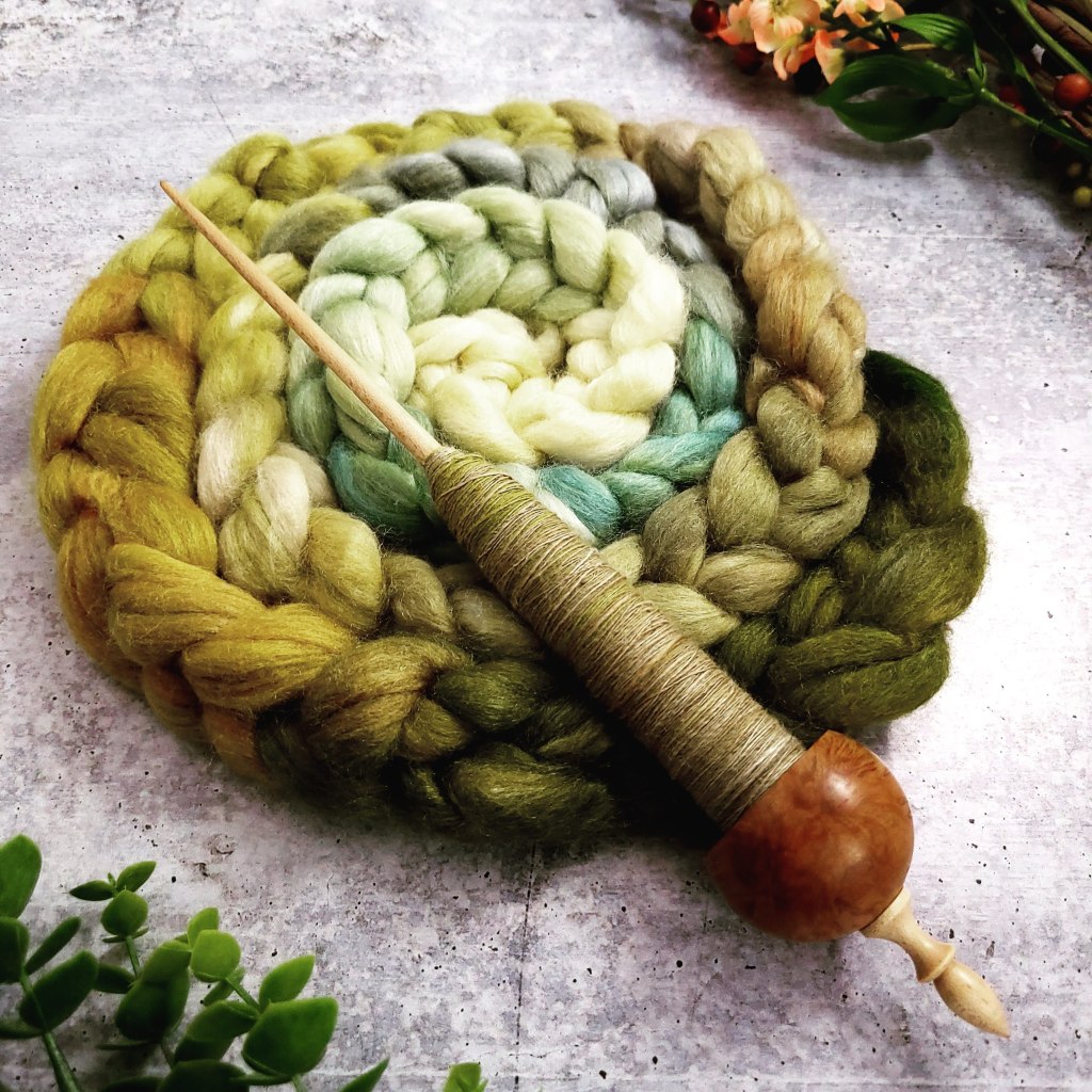 My next fractal yarn ... two ply, supported spindle spun!