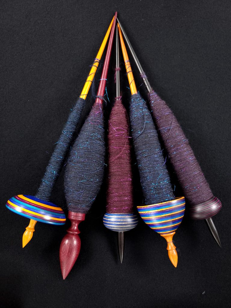 Day 22 of the spinalong—four spindles full and a fifth started